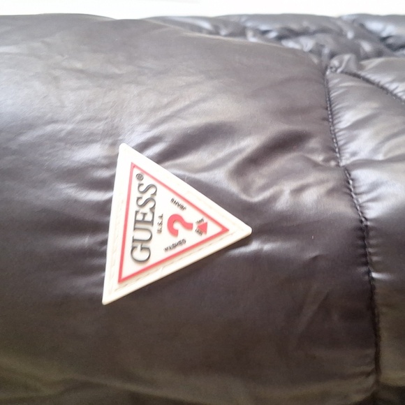 Guess Women's Black Puffer Jacket Size L - Picture 11 of 16
